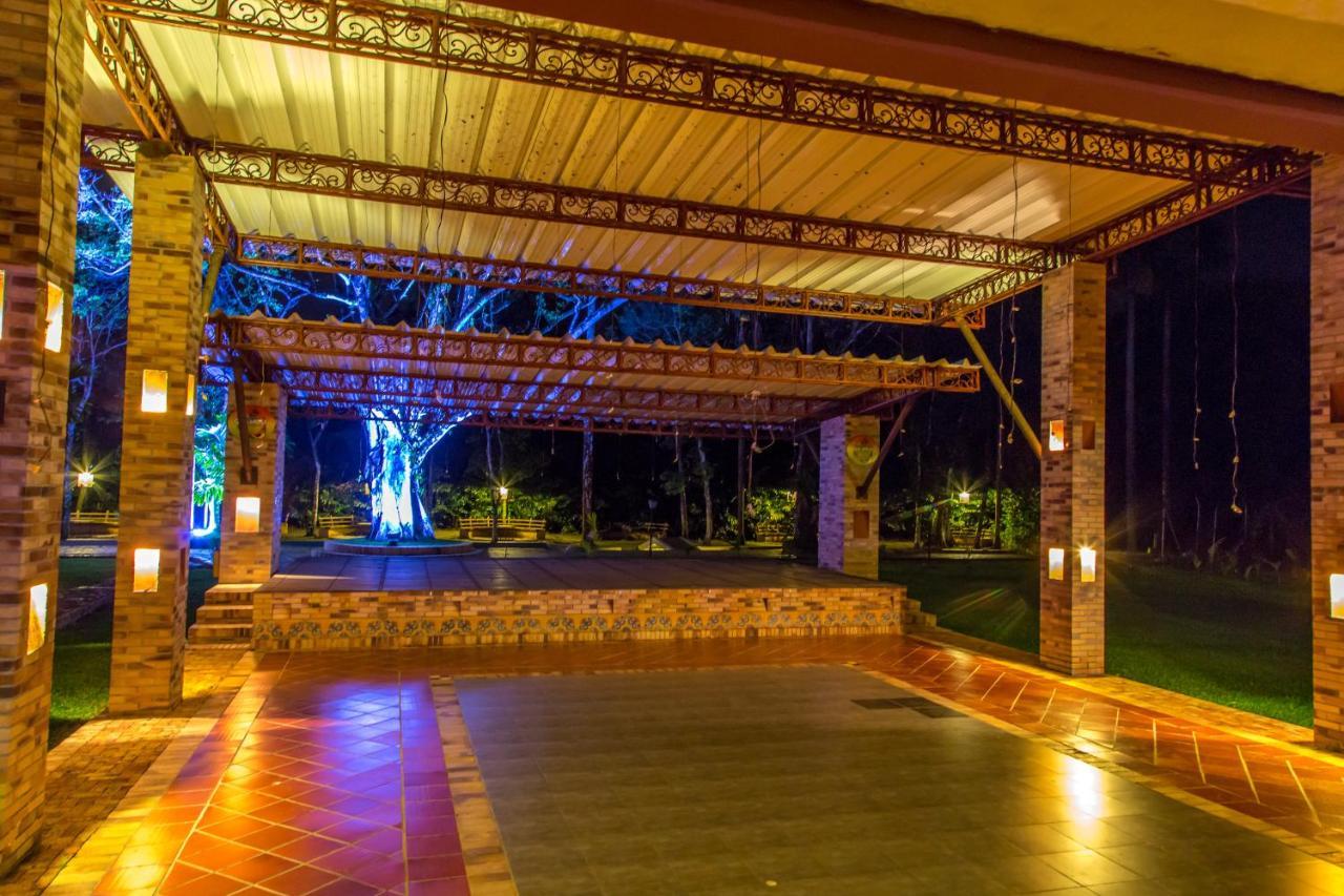 Hotel Hacienda Gualanday Apiay Екстер'єр фото