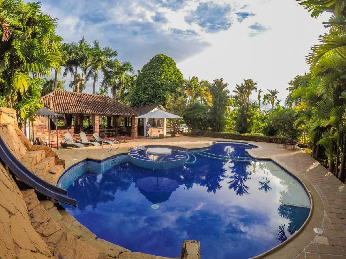 Hotel Hacienda Gualanday Apiay Екстер'єр фото