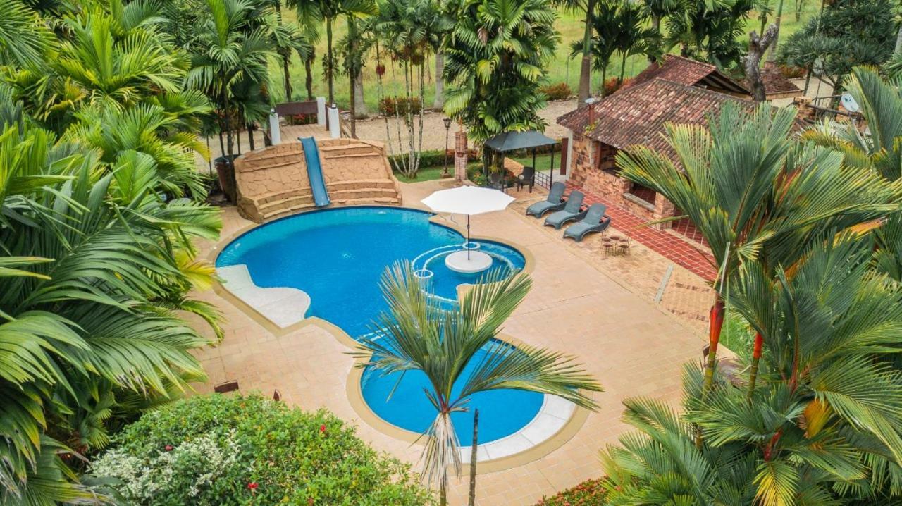 Hotel Hacienda Gualanday Apiay Екстер'єр фото